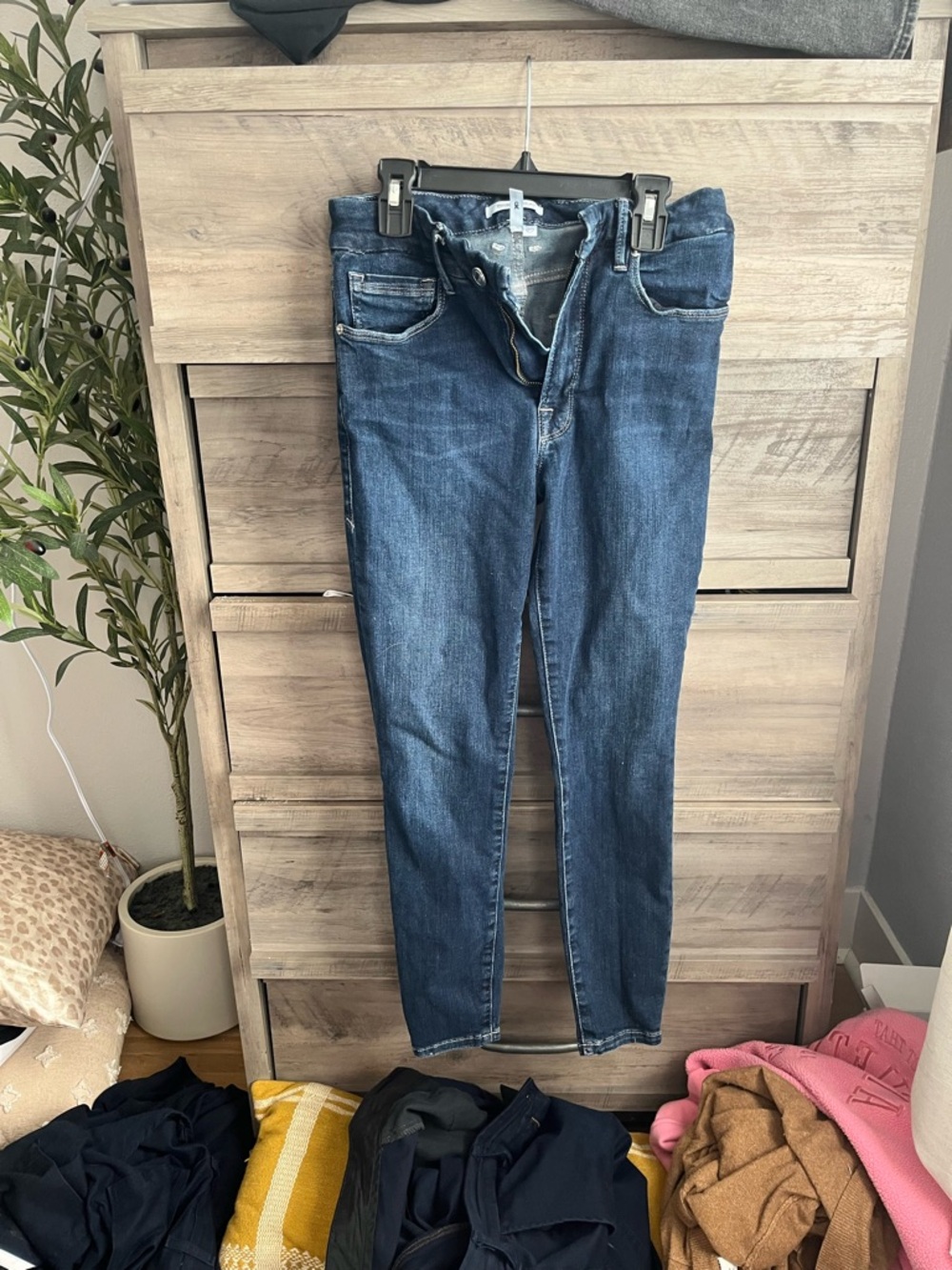 Good American Dark Blue Crop Skinny Jeans